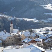 Feldthurns Dorf Winter