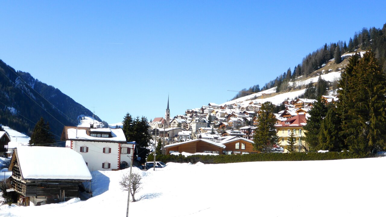 10 Fun Things to Do in Santa Cristina Val Gardena December 2023