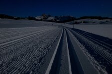 Seiser Alm Ritsch Loipe Langlaeufer Nacht